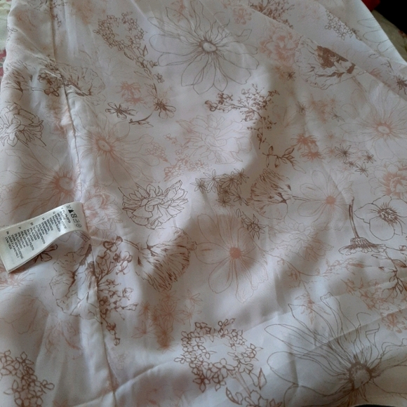 H&M Party Dress - Picture 5 of 5